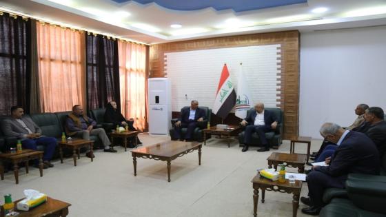 الجزائري يؤكد دعم الحكومة المحلية لعمل النقابات