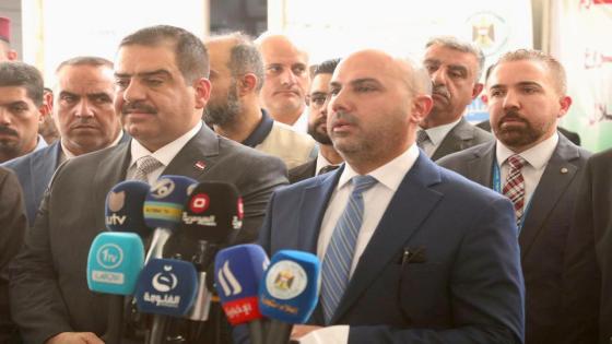 المحافظ ووزير التجارة يعلنان إطلاق برنامج اتمتة البطاقة التموينية في المحافظة