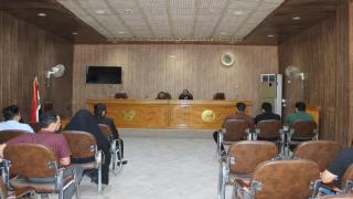 جامعة الكوفة تعقد حلقة نقاش عن الدولة العميقة – السمات والعناصر