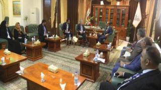 المحافظ يستقبل رئيس بعثة المنظمة الدولية للهجرة في العراق