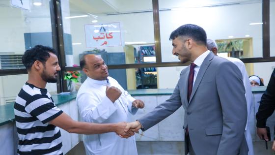 المحافظ يتفقد الهيئة العامة للضرائب – فرع النجف الاشرف ويؤكد ان المواطن النجفي خط احمر..!