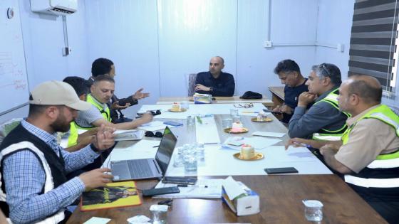 المحافظ يرأس إجتماعاً لمناقشة مشاريع مداخل المحافظة الشمالية والجنوبية