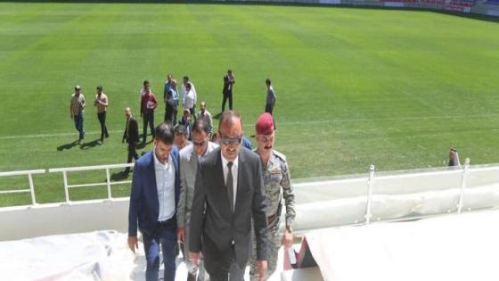 المحافظ يزف البشرى للجماهير الرياضية لنادي النجف الرياضي بتشغيل الانوار الكاشفة لملعب النجف الاولمبي