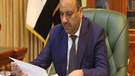 المحافظ يلتقي دولة رئيس الوزراء مستعرضاً له الواقع الميداني والخدمي بشكل عام لمحافظة النجف الاشرف.