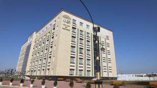 الوائلي يحضر فعاليات إفتتاح كلية الطب في جامعة الكفيل