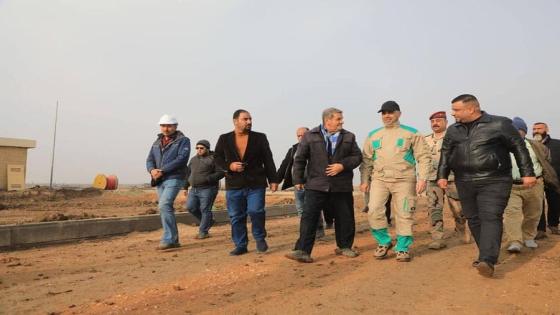 محافظ النجف الأشرف يتفقد مشروع محطة معالجة مياه الصرف الصحي في بحر النجف.