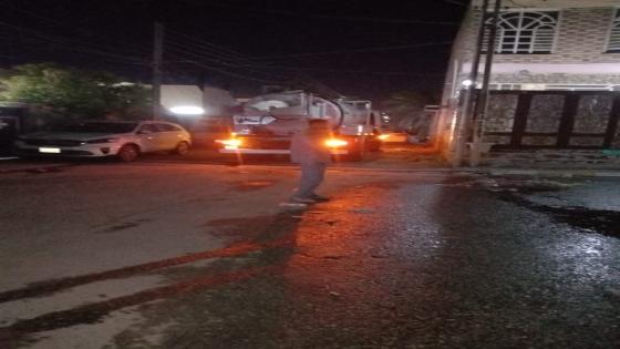 مديرية المجاري تستجيب لمناشدة المواطنين في عدد من الاحياء لمعالجة الانسدادات بشبكة المياه الثقيلة