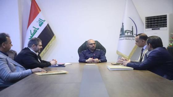 المحافظ يناقش مع عدد من المستثمرين تصاميم المدينة السياحية في بحر النجف