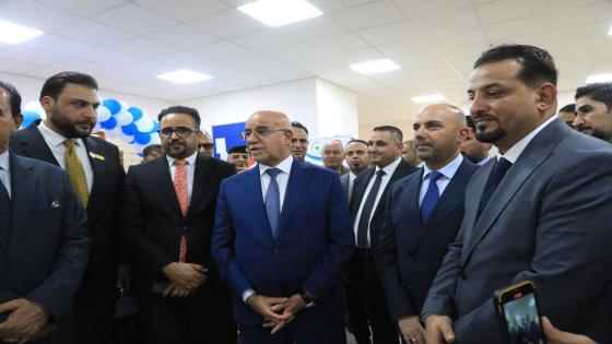 المحافظ ووزير الصحة يفتتحان مجموعة من المؤسسات الصحية في النجف الأشرف