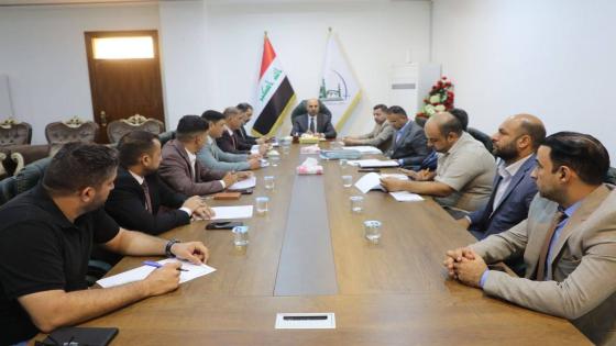 محافظ النجف الأشرف يرأس الإجتماع الدوري للجنة تخصيص الأراضي