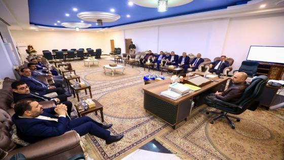 محافظ النجف الأشرف يستقبل وفد نقابة المعلمين فرع النجف الأشرف