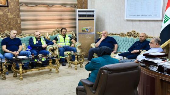 الوائلي يعقد اجتماعا في مطار النجف الاشرف الدولي بحضور رئيس سلطة الطيران المدني