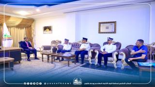 المحافظ ومدير المرور يناقشان خطط تطوير الخدمات المرورية