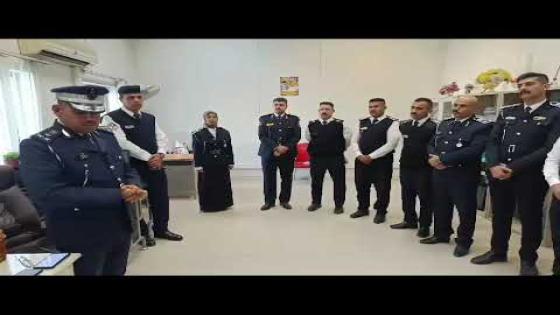 مدير مرور محافظة النجف الأشرف يلتقي مع مدير مجمع تسجيل المركبات وإصدار إجازات السوق وعددا من الضباط