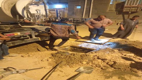 فرق الصيانة تستجيب لمناشدة أهالي حي القدس وتعالج الانسداد المفاجئ في الخط الثقيل الرئيسي