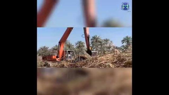 الموارد المائية في النجف الأشرف تواصل اعمال التطهيرات لمبزل الكوفة الشمالي في المحافظة.