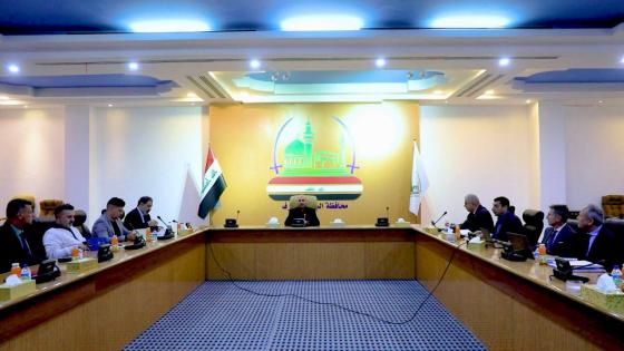 الوائلي يعقد إجتماعاً مع مدير عام السكك والشركة الإستشارية الإيطالية لمناقشة طريق التنمية