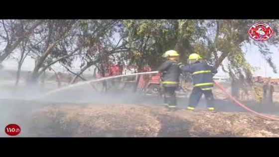 فرق الاطفاء النجف الاشرف تخمد ألسنة اللهب في بستان قرب كلية العلوم