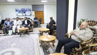 المعاون الاداري لمحافظ النجف الاشرف يناقش الاستعدادت الخاصة لتفويج الحجاج