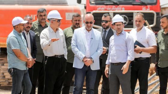 الجزائري يتفقد مشروعي الخط الناقل لمياه الامطار وتأهيل شارع المعمل في الكوفة