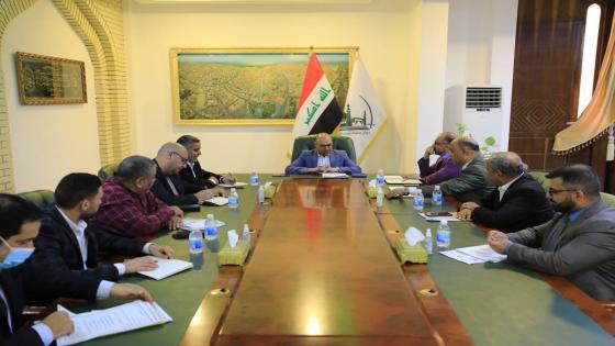 الوائلي يرأس اجتماعا الجنة الخاصة بمشروع تدوير النفايات ويصدر عدد من التوجيهات