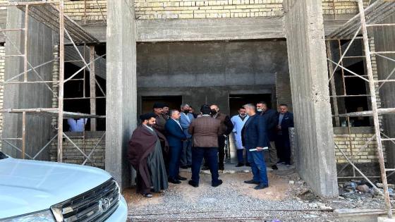 المحافظ يتفقد مشروع بناية العيادات الاستشارية في ناحية الحيدرية