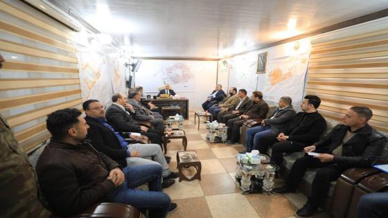 المحافظ يرأس إجتماع تأهيل شارع الإمام زين العابدين (عليه السلام ) في المدينة القديمة.