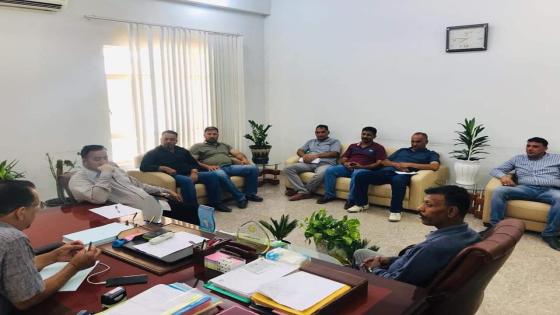 المعاون الخدمي يترأس الاجتماع الخاص بلجان التجاوزات