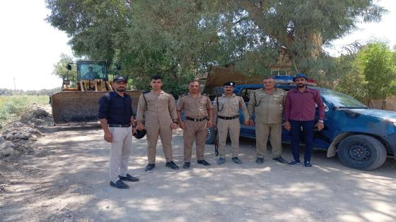 الموارد المائية تواصل اعمال رفع التجاوزات من على محرمات الانهر في المحافظة