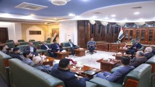 المحافظ يستقبل وفد مصفى النجف الاشرف