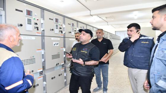 مدير فرع توزيع الكهرباء يواصل جولاته الميدانية والإطلاع على أعمال فك إختناقات الشبكة الكهربائية في ناحية الحرية