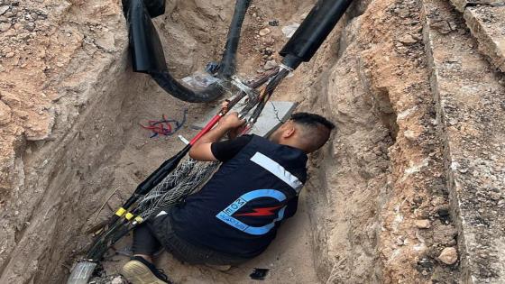 ملاكات فرع توزيع الكهرباء تواصل أعمال الصيانة الطارئة للشبكة الكهربائية على مدار الساعة