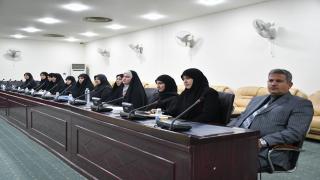 الزُهَيْري يلتقي نخبة من منتسبي الجامعة لمناقشة خطط الجامعة في مجال الحوكمة الالكترونية