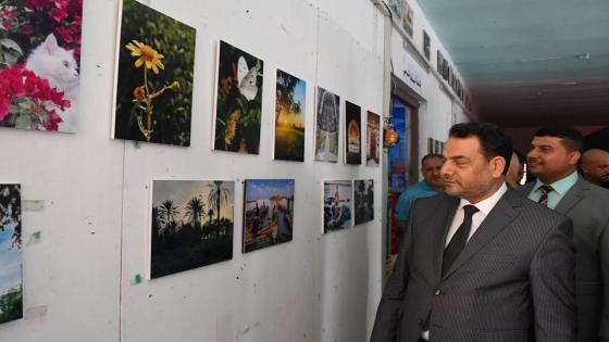 تربية النجف الأشرف تقيم معرضاً فنياً لإعمال المعلمين والمدرسين