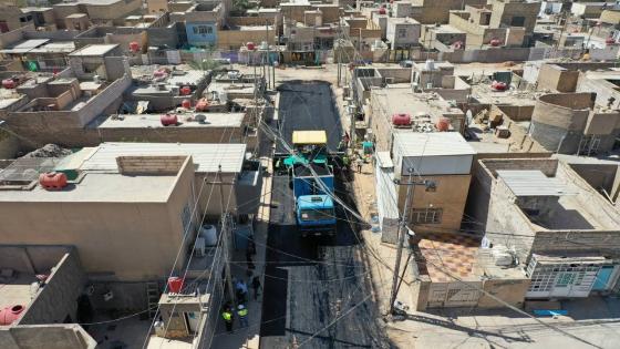 بلدية النجف : وصول نسبة انجاز مشروع تبليط شوارع حي الميلاد المرحلة الثالثة الى ٩٠٪