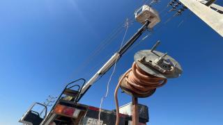 فرع توزيع كهرباء النجف الاشرف يجري أعمال الصيانة المبرمجة إستعداداً لفصل الشتاء