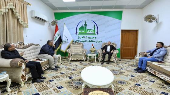 محافظ النجف الأشرف يعقد إجتماعاً لمناقشة واقع المدينة القديمة ومشاريعها