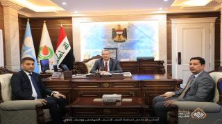 محافظ النجف الاشرف المهندس يوسف كناوي يلتقي وزير النفط في العاصمة بغداد