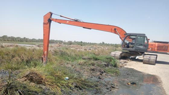 الموارد المائية في النجف الأشرف تواصل اعمال التطهيرات للانهر في المحافظة.