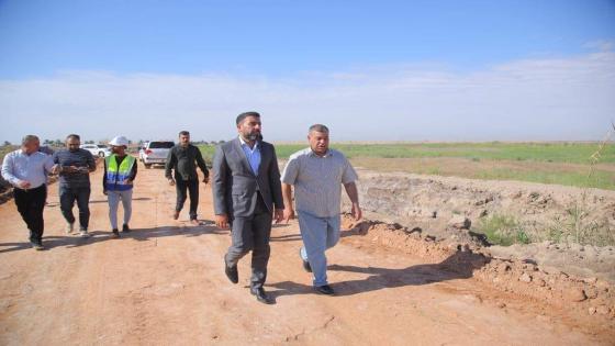 النائب الأول هاشم الكرعاوي يتابع ميدانيآ مراحل العمل لمشروع تأهيل واكساء شارع (زيد .ع.)
