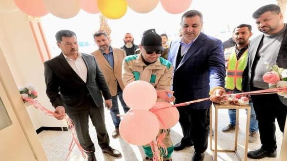 محافظ النجف الأشرف يفتتح مدرستين في مجمع الغدير السكني الثاني.