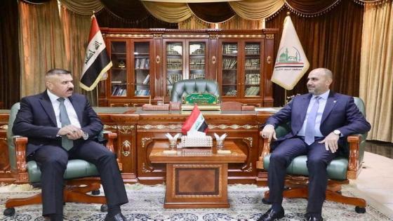 محافظ النجف الأشرف يستقبل وزير الداخلية والوفد المرافق له.