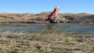 الموارد المائية في النجف الاشرف تتابع ميدانيا اعمال التطهيرات في المحافظة