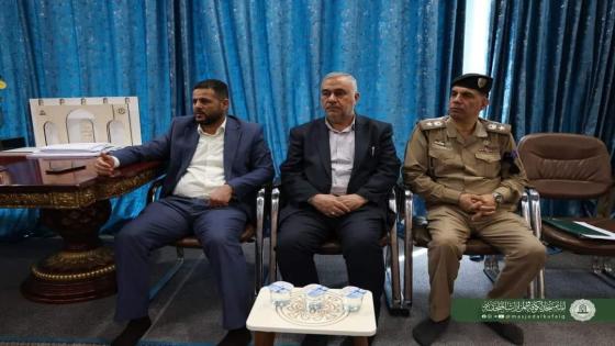 مدير بلدية الكوفة يحضر اجتماع لفك اختناق نفق مسلم بن عقيل (ع)