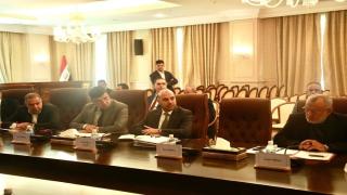 المحافظ يحضر إجتماع المحافظين مع اللجنة المالية النيابية لمناقشة الموازنة والمشاريع وتخصيصات تنمية الأقاليم