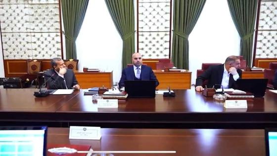 محافظ النجف الأشرف يحضر الجلسة الخامسة للهيأة العليا للتنسيق بين المحافظات غير المرتبطة بإقليم