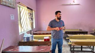 المدير العام لتربية النجف الاشرف يتفقد عدداً من المدارس الابتدائية